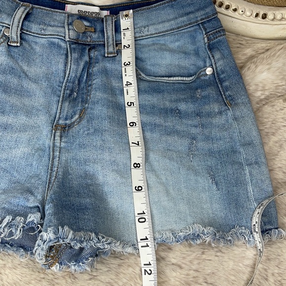 PINK•DENIM•SHORTS - Picture 3 of 7